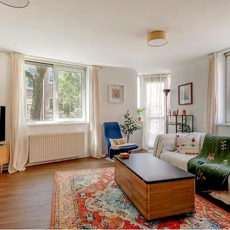 Sunny And Spacious 1br Flat In Trendy Oost 10 Min To Center アパート *